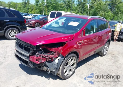 2017 Ford Escape Titanium из США, поврежденный, VIN 1FMCU9J93HUB01407